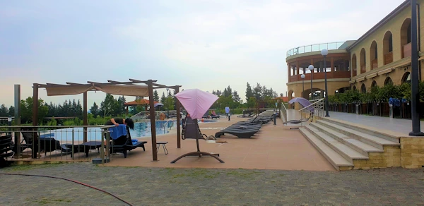 resort and pool